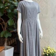 UNTITLED ワンピース¥33000 手洗い可能