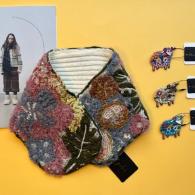 M.&KYOKO ネックウォーマー(リヴァーシブル)¥24200ブローチ¥3960
