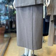 UNTITLED スカート¥20900