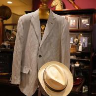 シアサッカージャケット￥41800　サラリとした夏のポリエステル素材　シワを気にせずイージーケア